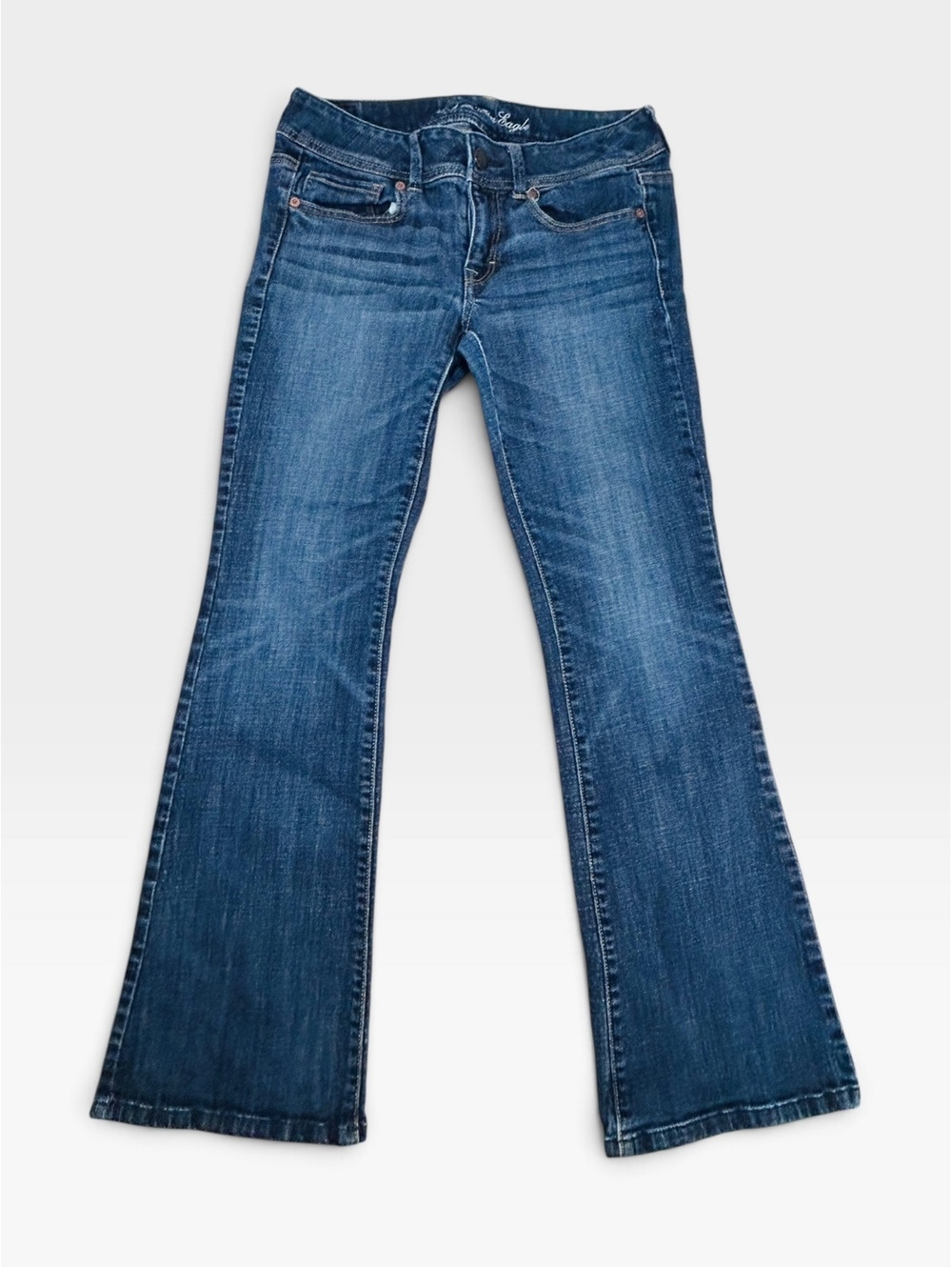 American Eagle Original Boot Jeans Womens Size 6 Short Medium Wash Stretch EUC